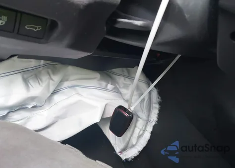 2021 Toyota Rav4 Xle from USA, damaged, VIN 2T3P1RFV2MW237237